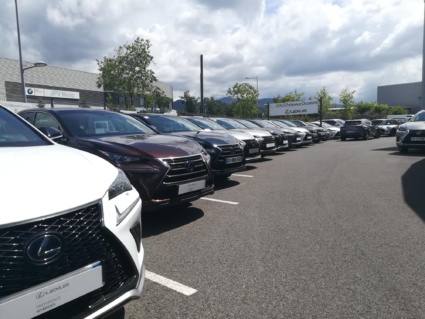 Mitsubishi à Cannes
